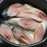 은 고문을 받지 아니하며, 형사상